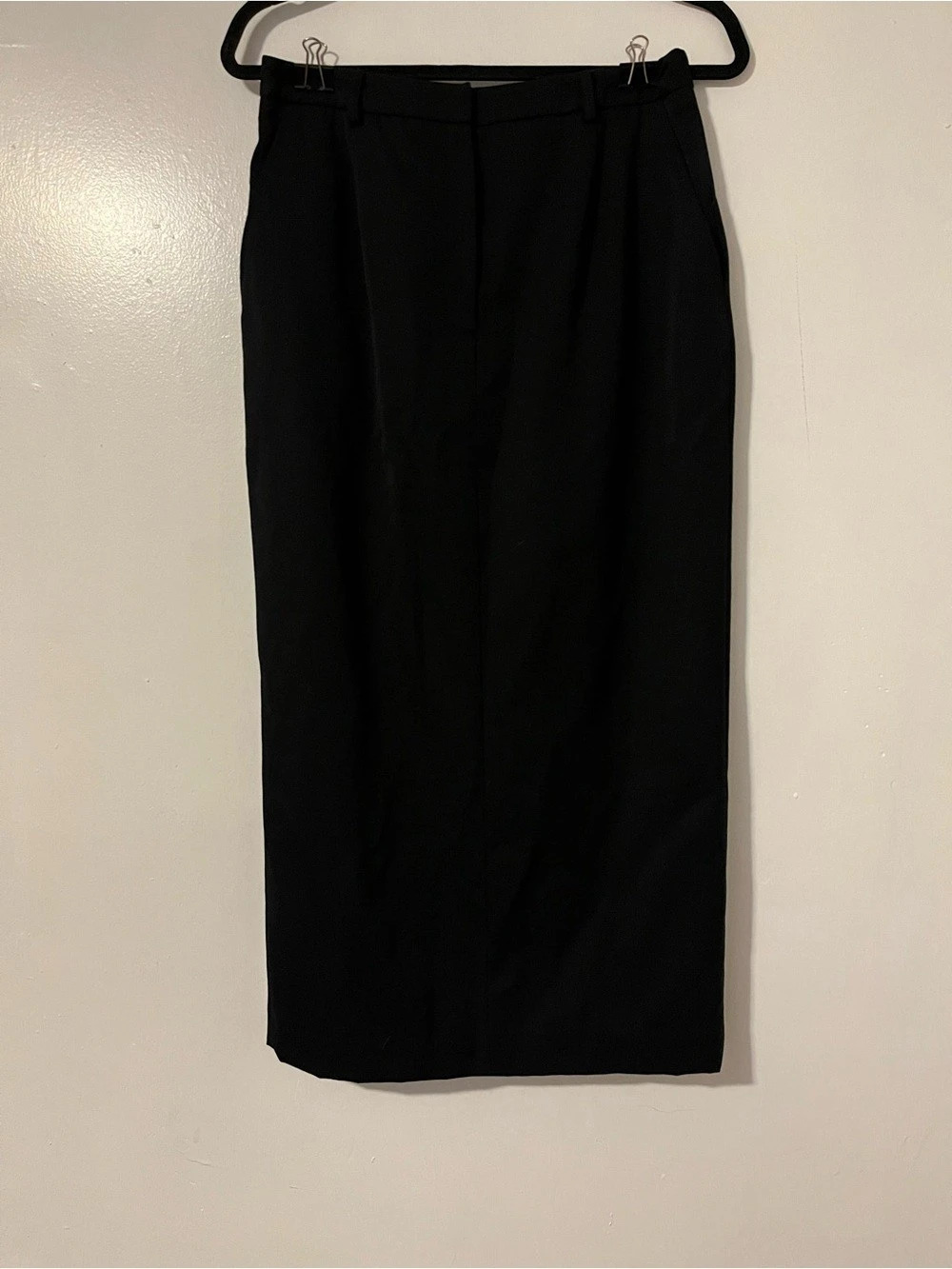 VTG Valerie Stevens Pure Wool Midi Skirt in Black